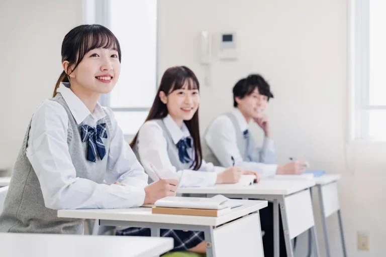Students in an Economics Tuition to Build Exam Discipline and Consistency